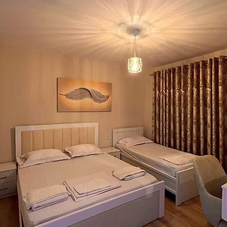 Klinti'S Apartment Berat Ngoại thất bức ảnh